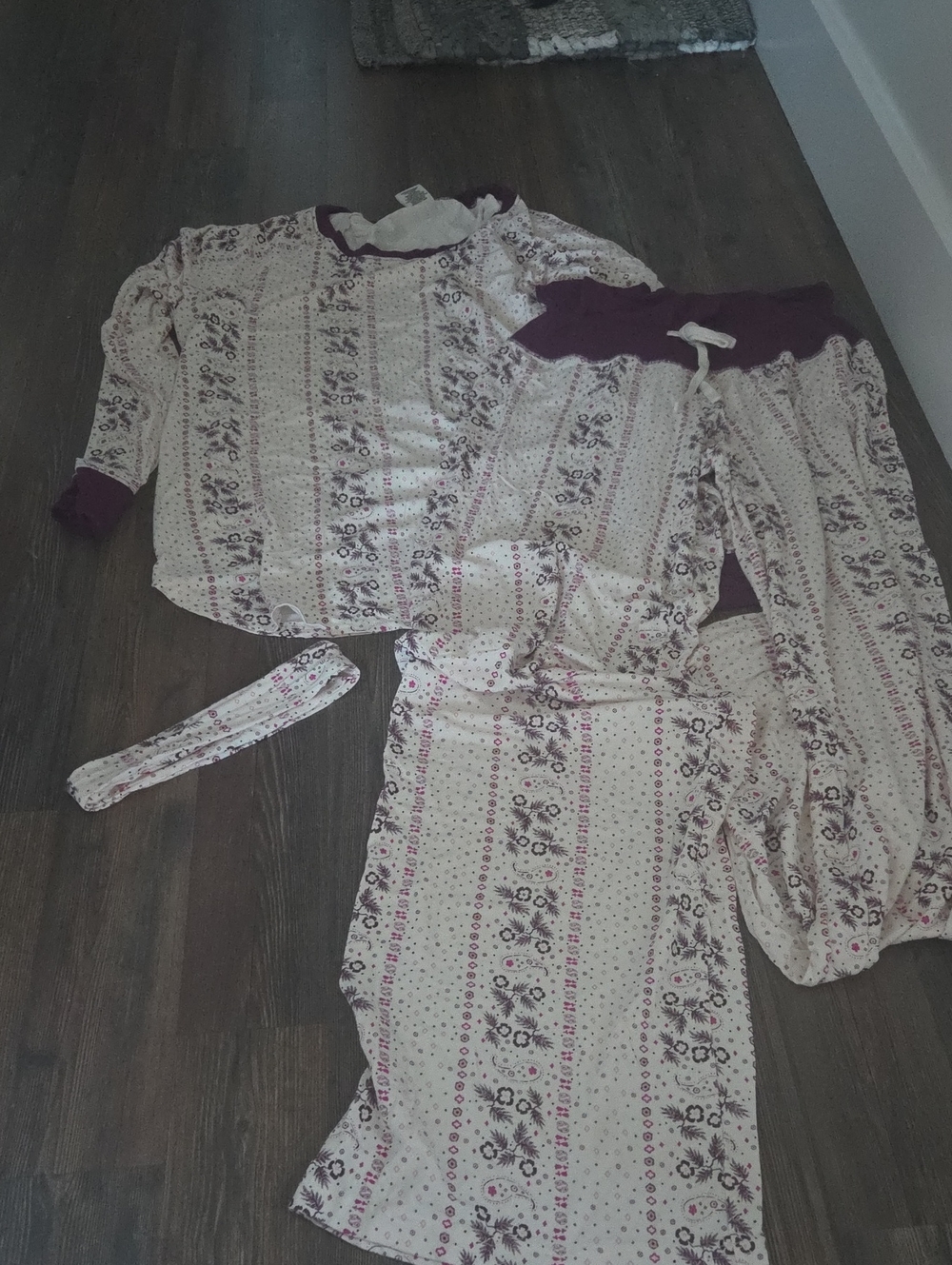 This Is J bamboo Women's Floral Stripe Cream and Purple Pajama Set